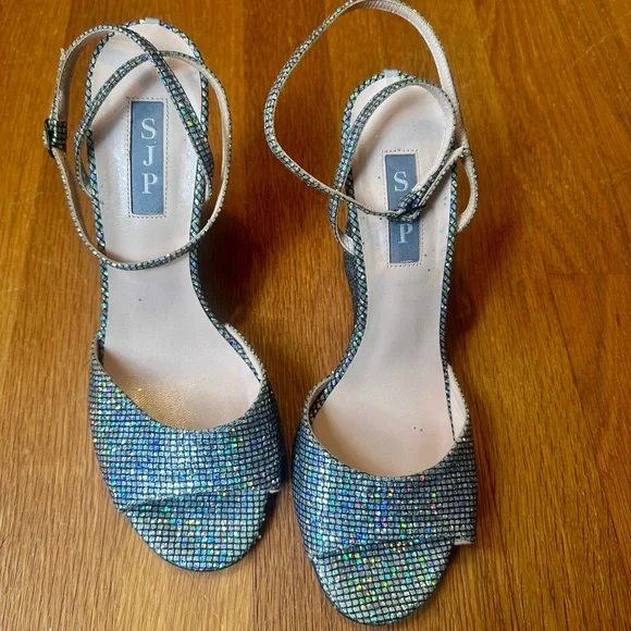 SJP by Sarah Jessica Parker Silver Glitter Boca Wedges size 38/7-7.5 - Picture 5 of 11
